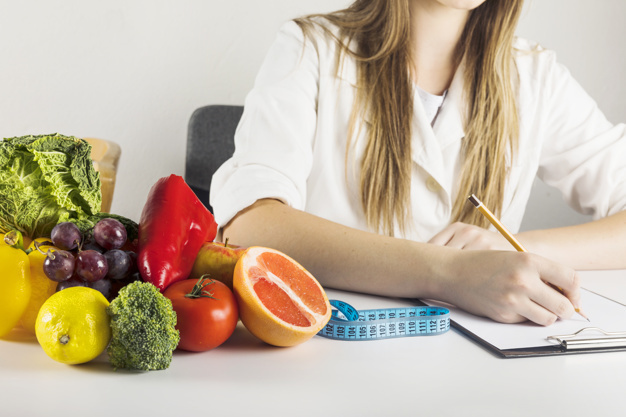 Segredos dos nutricionistas: rotina saudável para emagrecer da maneira correta